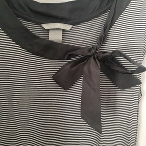 Bow strips H&M shirt